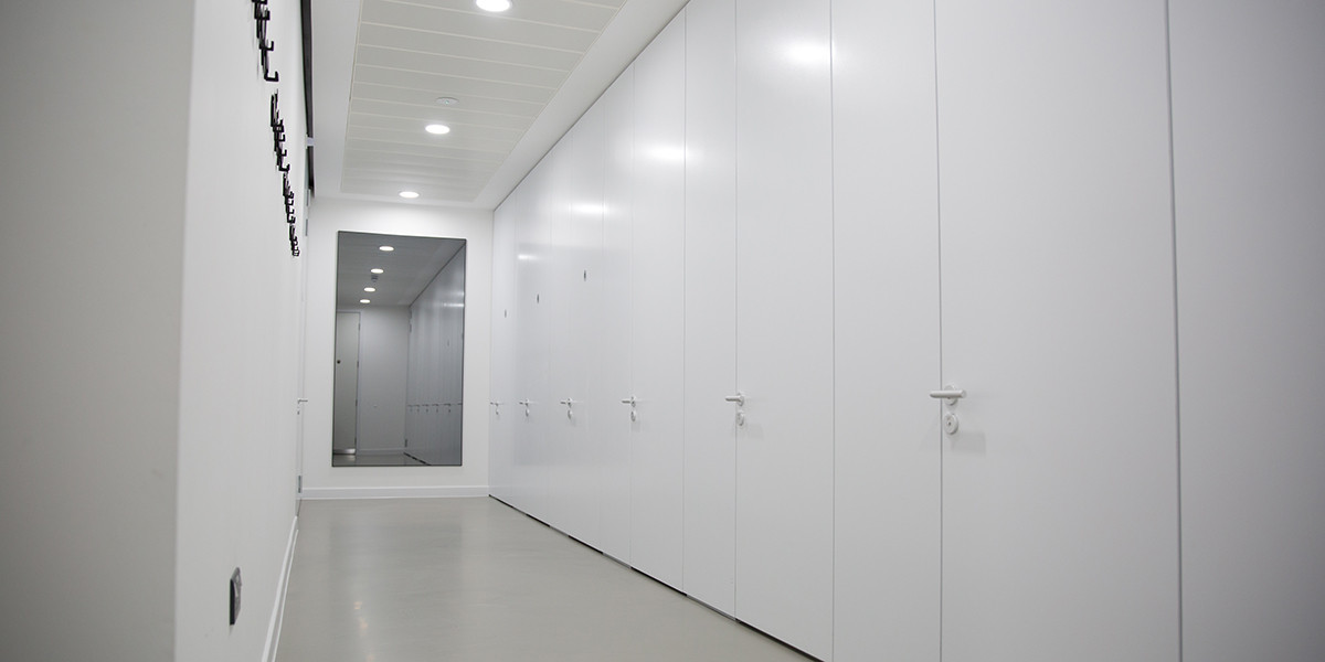 Parete divisoria per bagni pubblici tutt'altezza per massima privacy Kemmlit classiccell