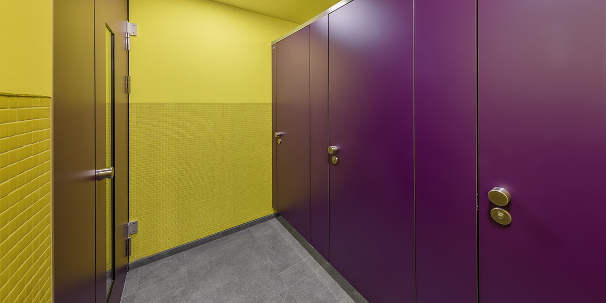 Parete divisoria per bagni pubblici Kemmlit PRIMO F